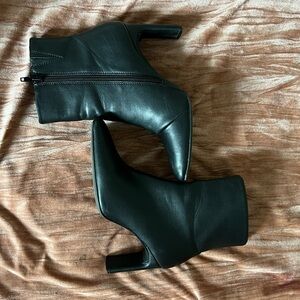 Alfani Step Flex Ankle Boots ( Size 6)